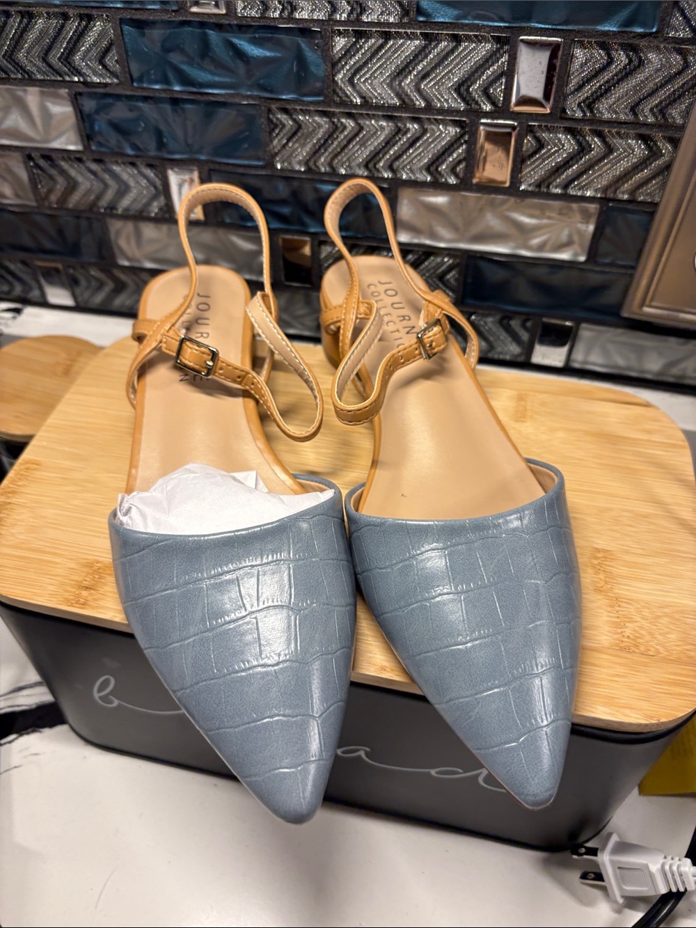 Journee Collection Blue Croc-Texture Pointed Slingback Flats with Tan Straps